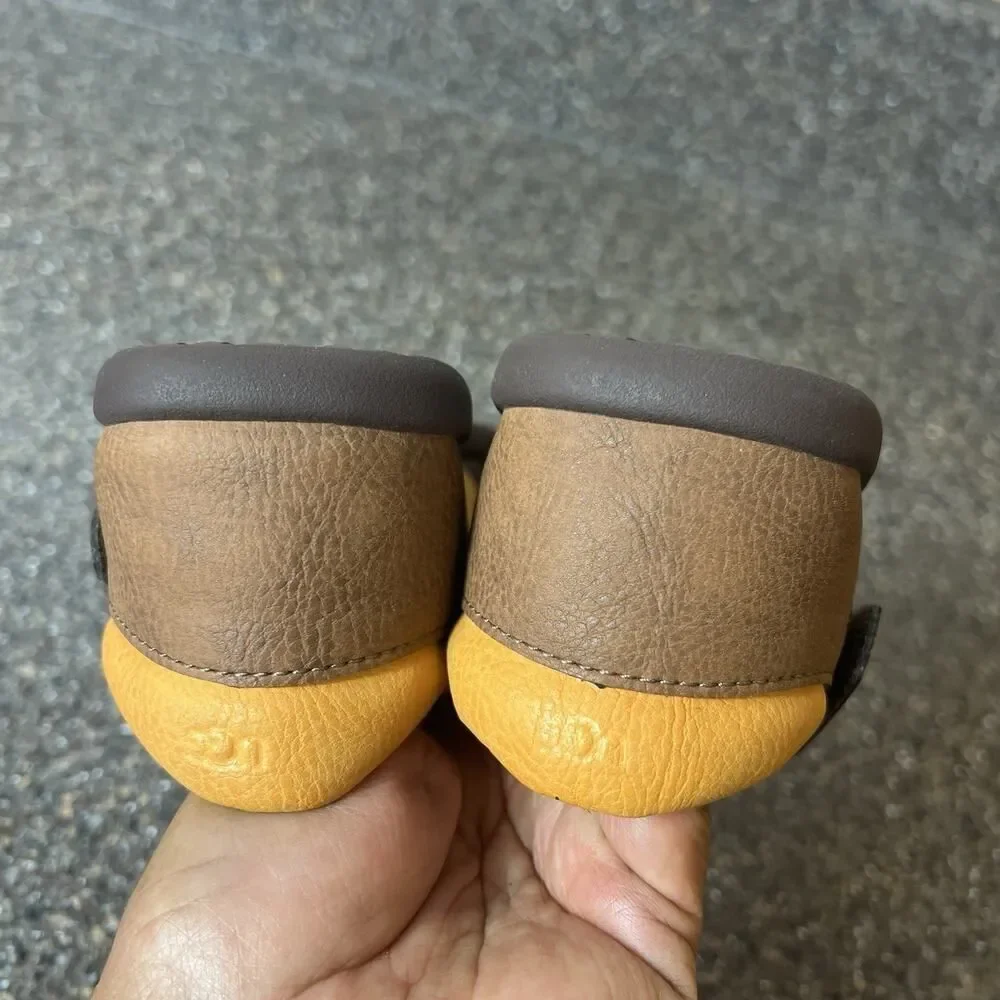 UGG Fisherman Sandal Little Kids 12 Summer Comfort Casual Brown/Yellow Synthetic